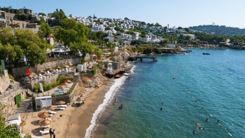 Bodrum Halk Plajı