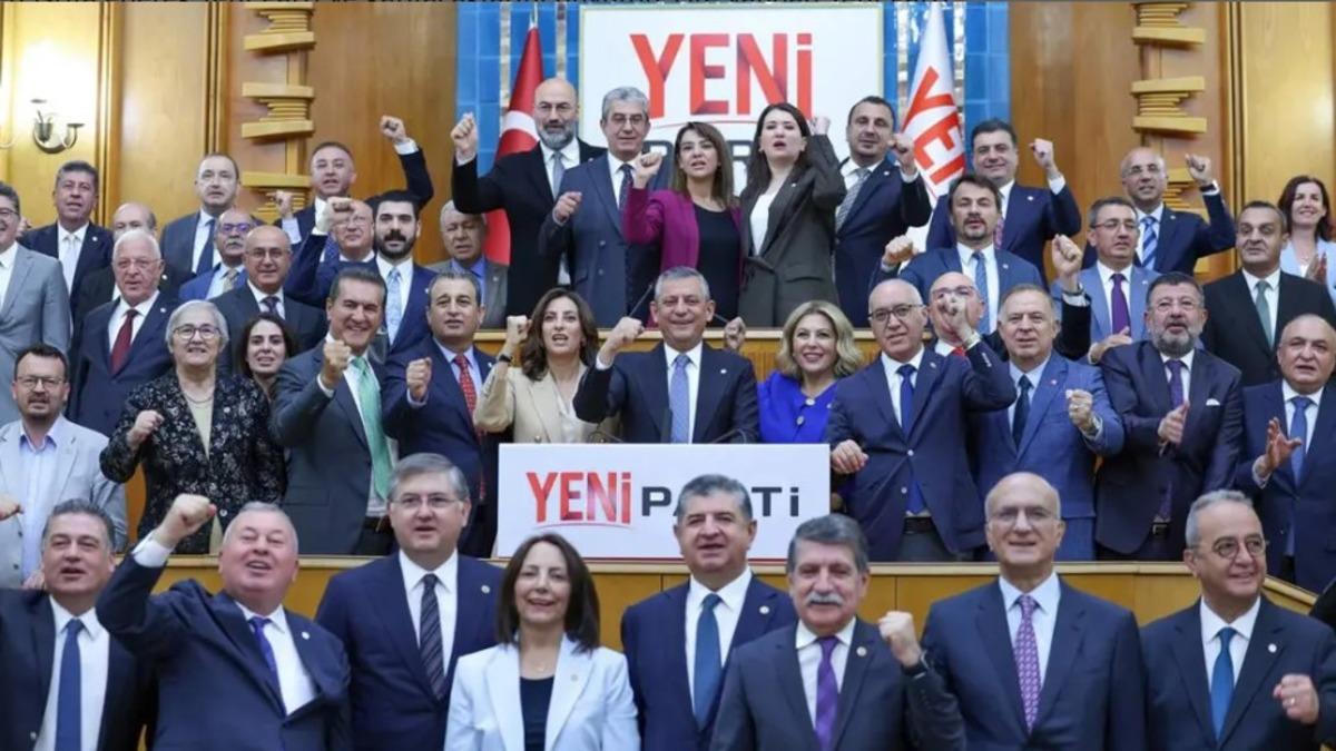 CHP istifa