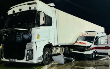 Ambulans kazası