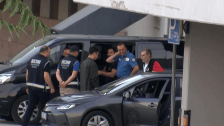 Beşikçioğlu görevden uzaklaştırıldı