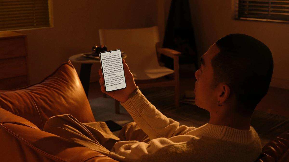 Yeni telefonu
