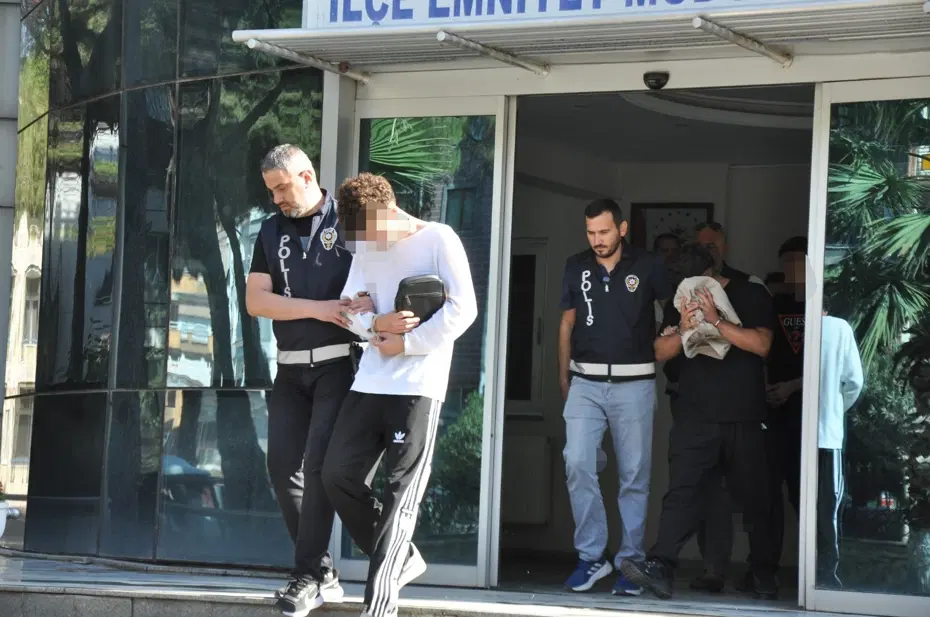 Manisa'da 4